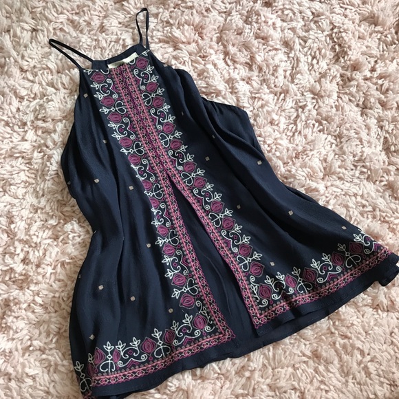 Anthropologie Tops - Anthropologie Flowy Tank!